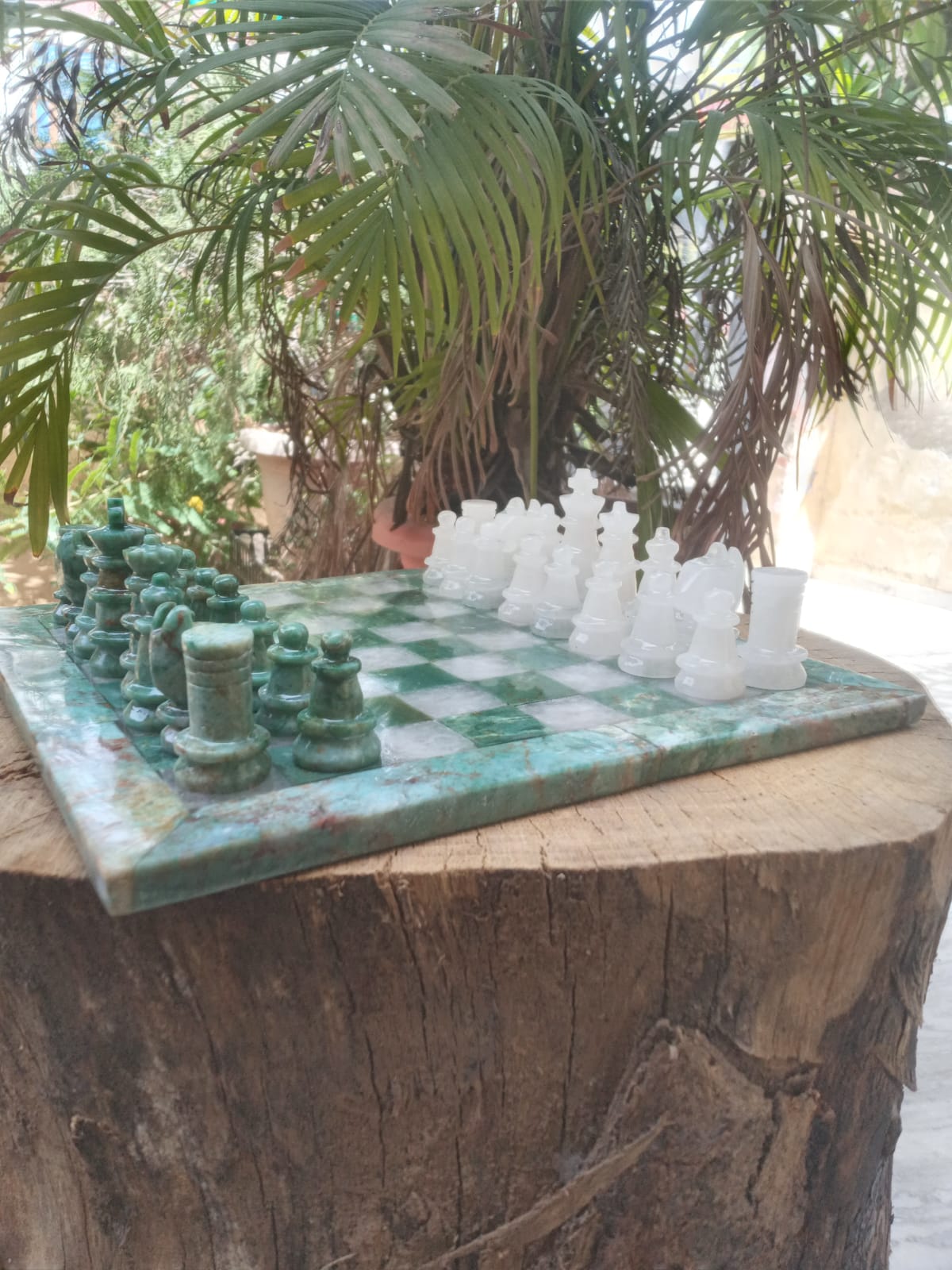 Sahaj Hast Handcrafted Green Jasper & White Quartz Stone Chess Set – With Brass Stand & Storage Box - ART AKASHA STUDIO