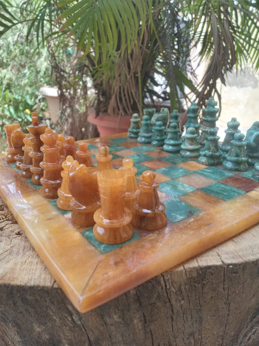 ♟️ Timeless Luxury: Handcrafted Semiprecious Stone Chess Sets in Bloodstone Jasper, Quartz &amp; Yellow Aventurine
