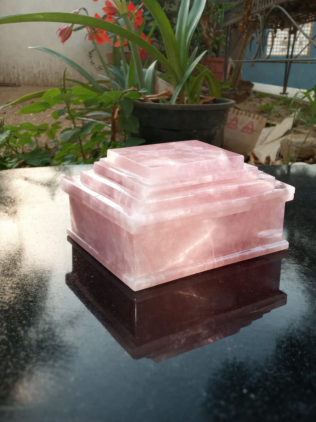 Premium Rose Quartz Mughal Jewellery Box – Handcrafted Natural Gemstone Storage Box for Rings & Luxury Gifting