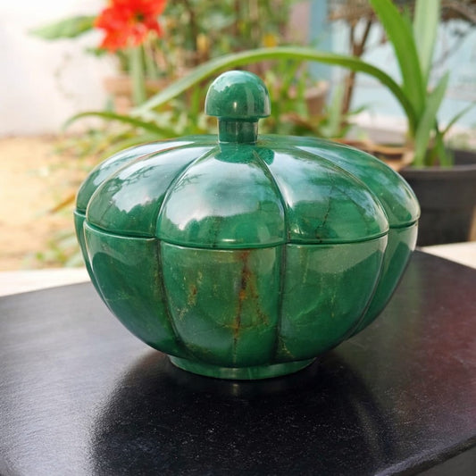 Mughal Green Columbine Jade Bowl with Lid – Handcrafted Natural Jade Stone Decorative Storage Bowl for Luxury Décor & Gifting