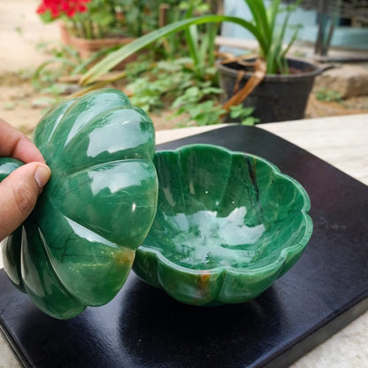 Mughal Green Columbine Jade Bowl with Lid – Handcrafted Natural Jade Stone Decorative Storage Bowl for Luxury Décor & Gifting