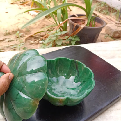 Mughal Green Columbine Jade Bowl with Lid – Handcrafted Natural Jade Stone Decorative Storage Bowl for Luxury Décor & Gifting