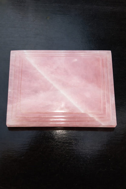 Premium Rose Quartz Mughal Jewellery Box – Handcrafted Natural Gemstone Storage Box for Rings & Luxury Gifting