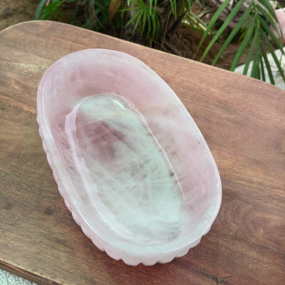 Natural Rose Quartz Oval Trinket Box with Lid | Handcrafted Gemstone Storage Box | Luxury Crystal Décor