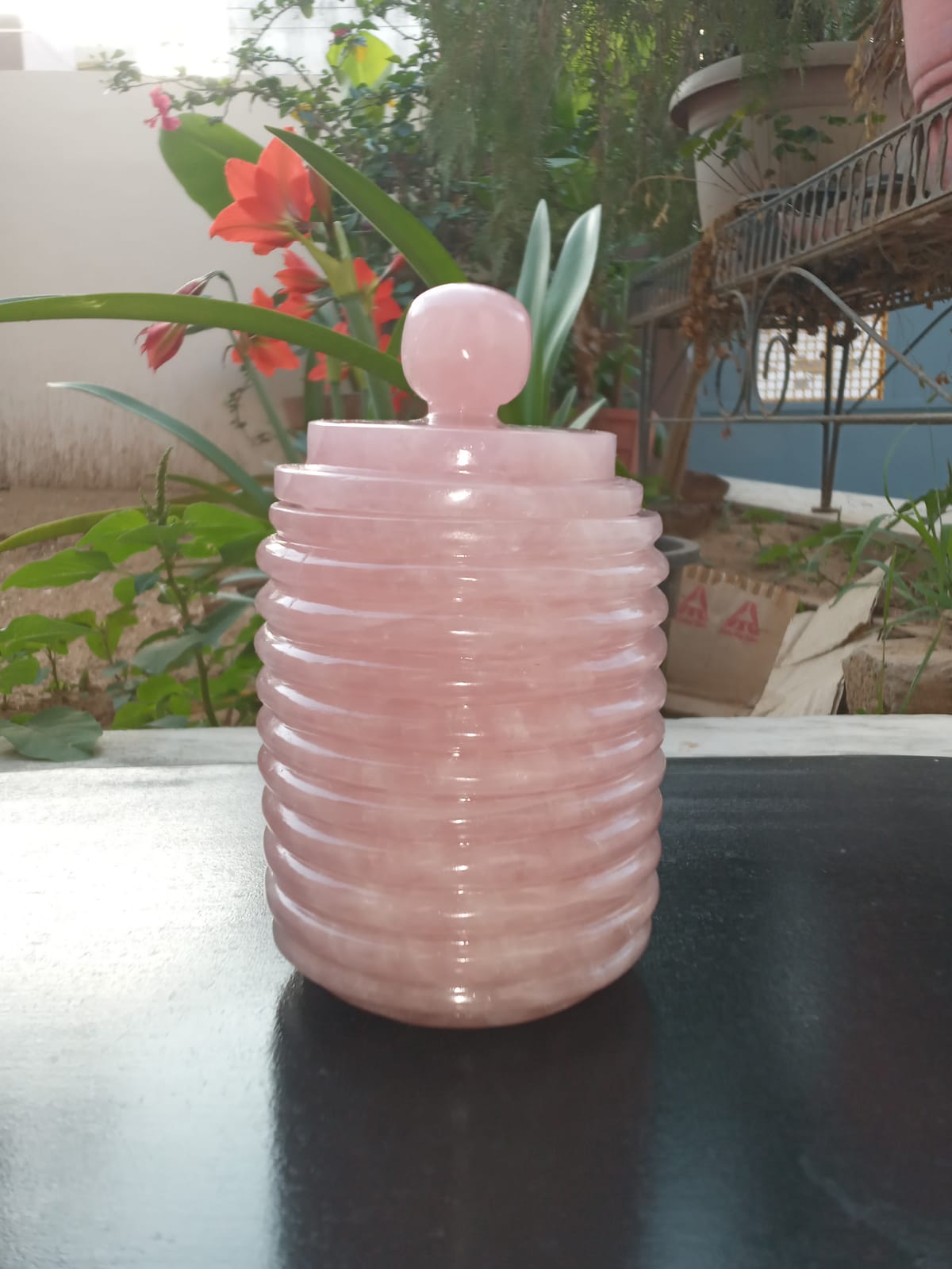 Handcrafted Rose Quartz Mughal Ring Jar with Lid – Natural Gemstone Jewellery Storage Box for Luxury Gifting