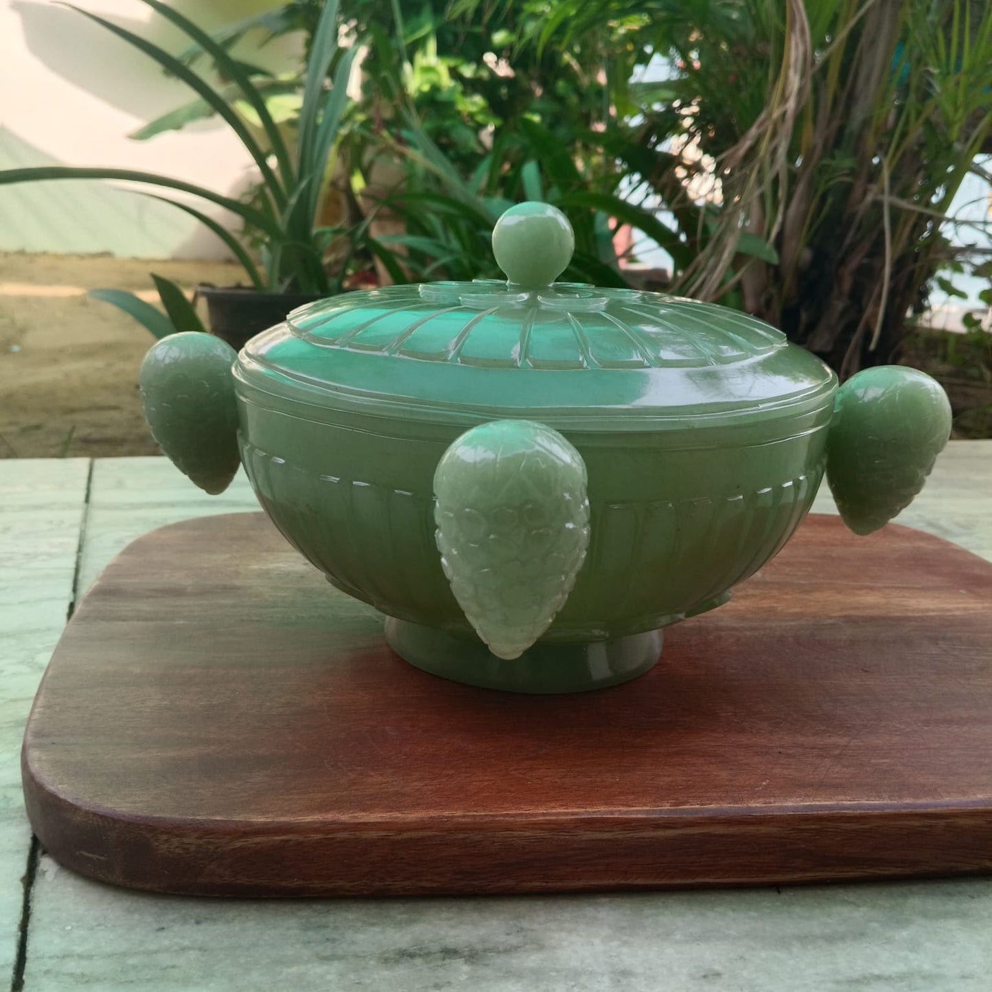 Large Green Jade Mughal Bowl with Lid – Handcrafted Natural Gemstone Decorative Crockery for Luxury Décor & Gifting - ART AKASHA STUDIO